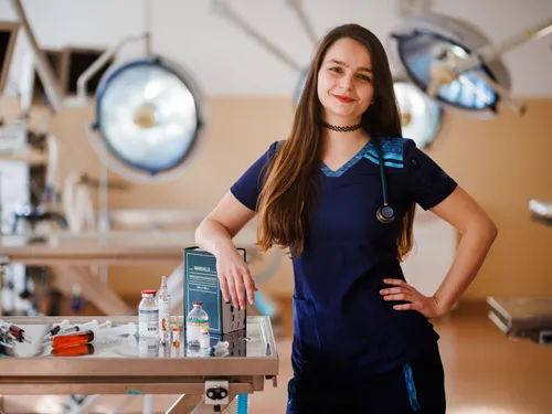 Une jeune médecin du CHU de Dijon récompensée pour son appli...