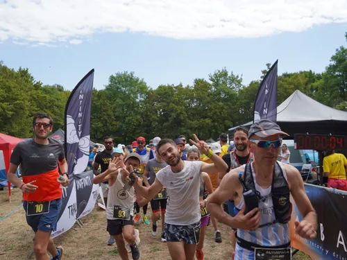 Ils ont couru pendant 37 heures dans le parc de la Combe à la serpent 