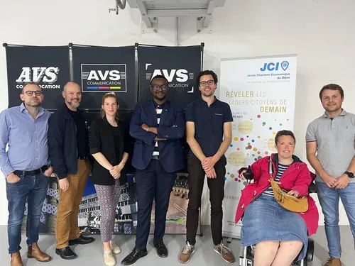 Un partenariat entre AVS Communication et la JCE