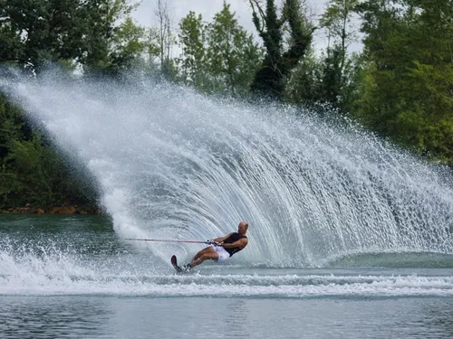 La crème du ski nautique ce week-end à Arc-sur-Tille 