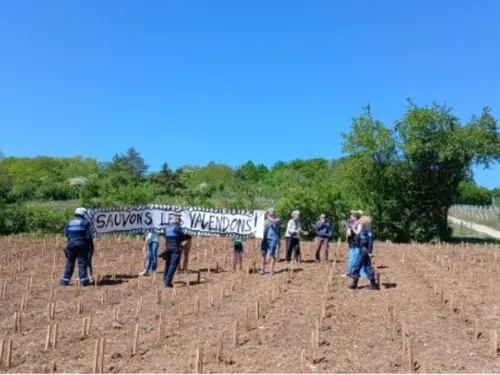 « Sauvons les Valendons » : les riverains se mobilisent contre...