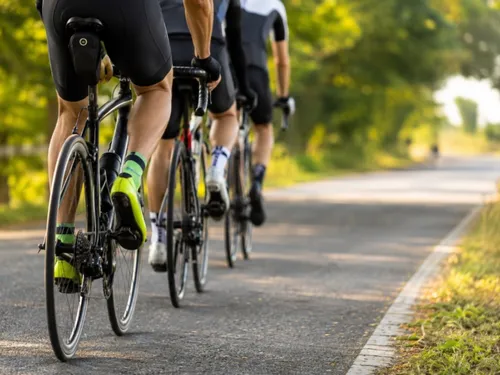 Défi vélo contre le cancer : 250 kilomètres à travers la Bourgogne...