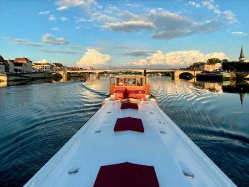 Le salon fluvial de Saint-Jean-de-Losne se déroulera début avril 