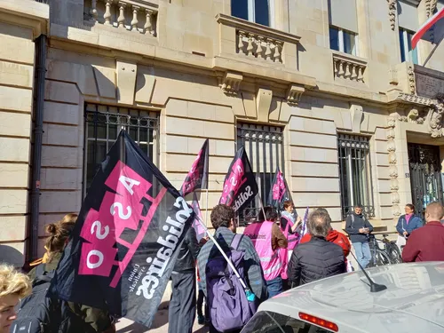 Manifestation associative à Dijon : « On veut vivre, pas survivre »