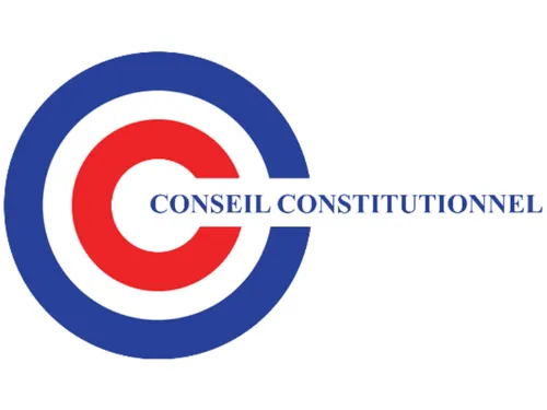 Le Conseil constitutionnel se prononcera sur la loi immigration le...