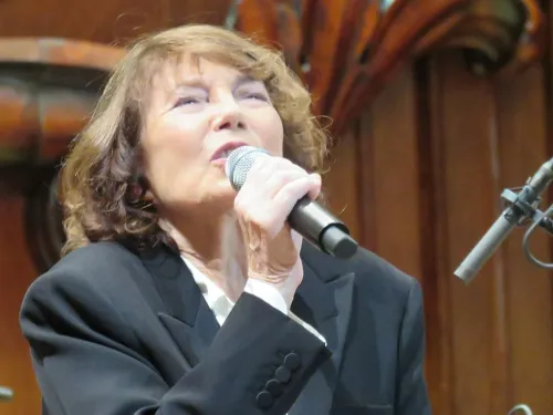 Les hommages se sont multipliés tout au long de la journée de...