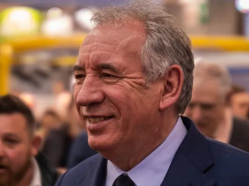 François Bayrou se rendra à Mayotte dimanche et lundi prochain