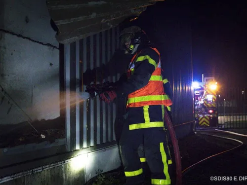 La circulation a été coupée durant deux heures, mercredi, dans le...