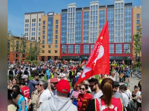 Les mouvements de grève se multiplient à Disneyland