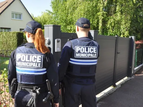 Des cambrioleurs surpris en plein vol à Chatou