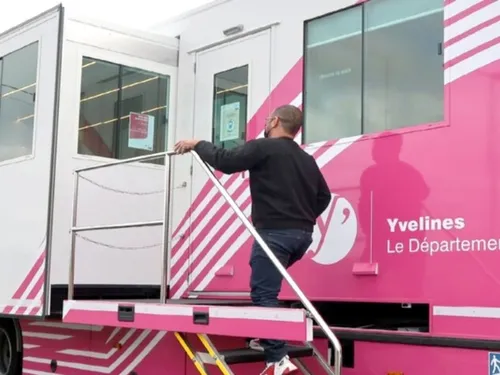 Le Bus job insertion de passage à Limay