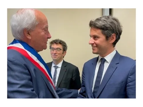 Gabriel Attal était en visite à Châteauneuf-en-Thymerais ce...