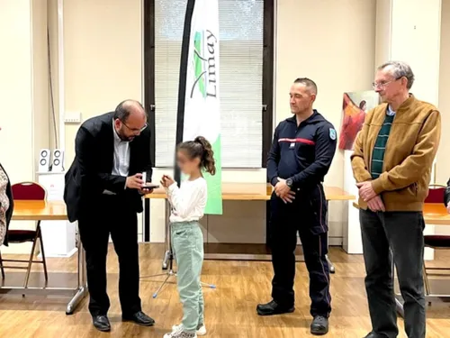 Une jeune héroïne de Limay récompensée