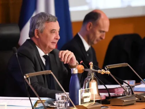 Le Département de Seine-et-Marne va faire 45 millions d'euros...