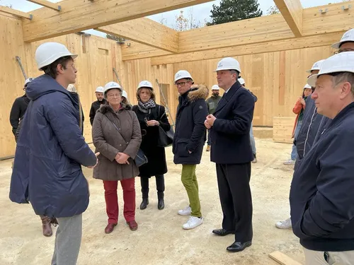 Evry-Courcouronnes : le futur Pôle Enfance sort de terre