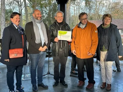 La ville de Lamorlaye distinguée