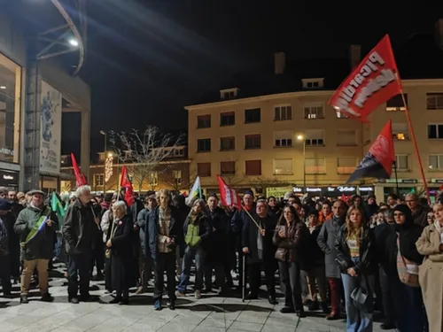 Un rassemblement dans la Somme contre le projet de loi immigration 