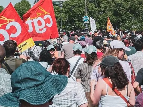 Un 1er mai sous le signe des manifestations en France