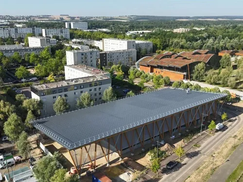 La halle sportive « La Girafe » ouvre mercredi à Mantes-la-Jolie