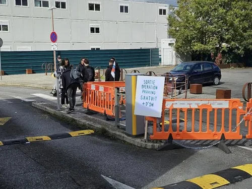 Jossigny : une action contre les tarifs du parking de l'hôpital