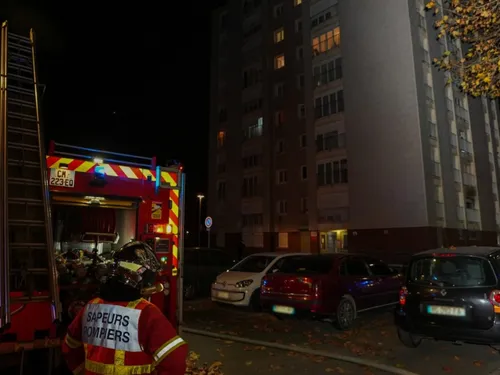 Quatre personnes hospitalisées après un incendie d’appartement à...