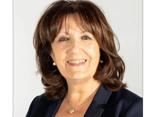 La maire d’Arpajon récompensée pour son engagement en faveur du...
