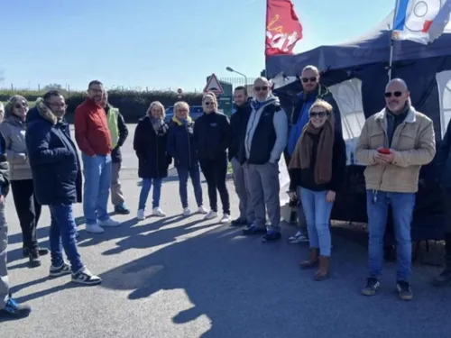Guiscard : les salariés d'un équipementier en grève illimitée