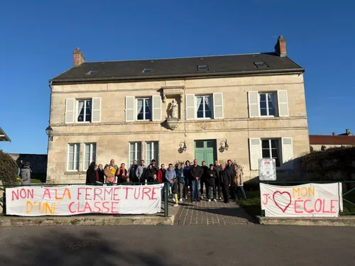 Marolles : les parents d'élèves utilisent Leboncoin pour sauver une...