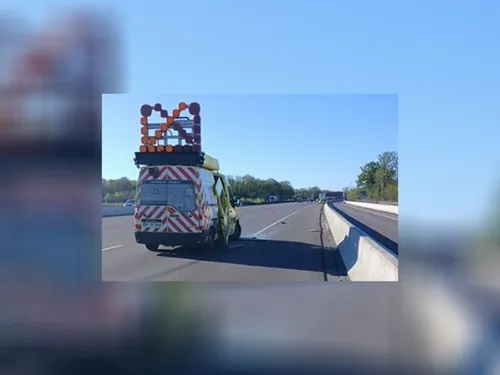 Deux véhicules d’intervention de Vinci percutés en une heure sur...