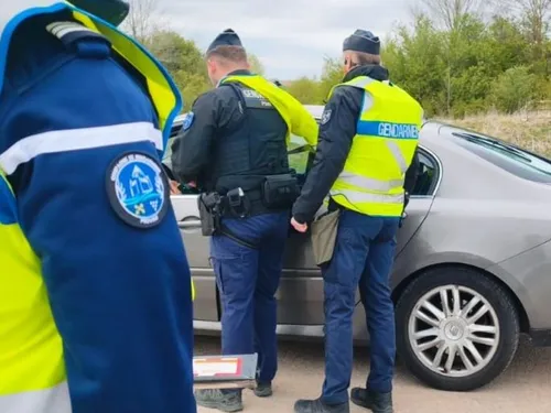 Plus de 300 véhicules contrôlés sur la D1004