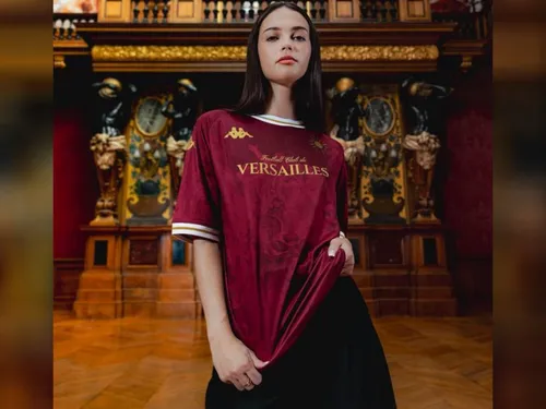 Le château de Versailles s’invite sur les maillots du FC Versailles