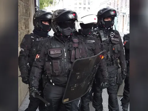 La Brav-M tue un piéton à Paris