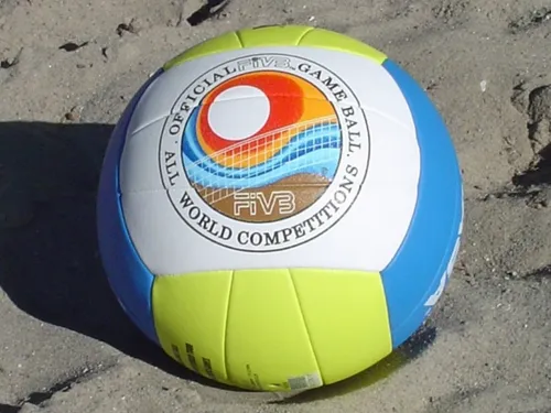 Découvrez les joies du beach-volley à Saint-Fargeau-Ponthierry