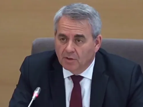 Après la mort de migrants, Xavier Bertrand veut « dénoncer les...