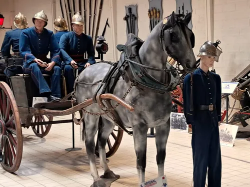 Plus de 1 600 objets racontent l’histoire des pompiers à Bonneval