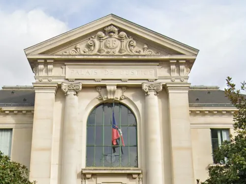 Mantes-la-Jolie : nouveau rassemblement pour la « loi intégrale »...
