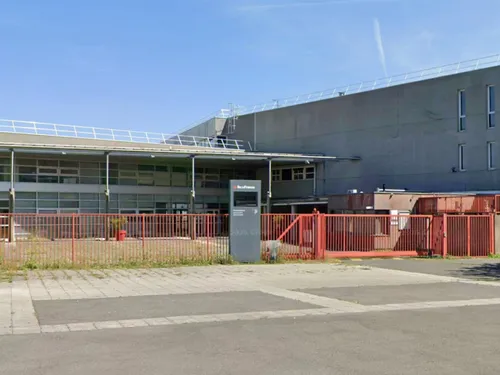 Le lycée Jehan de Chelles évacué après des tirs de mortiers à...