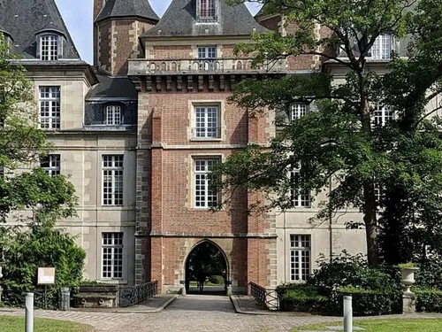 Essonne : un professeur ciblé par des accusations de harcèlement