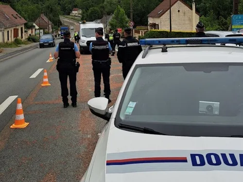 Hauts-de-France : sur le terrain, les douaniers réalisent plusieurs...