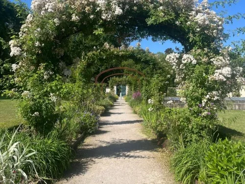 Coupvray consacrée par le concours des Villes et Villages Fleuris