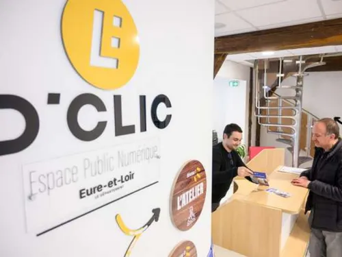 Le conseil départemental d'Eure-et-Loir inaugure un nouvel espace...