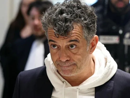 Garde à vue levée et sortie libre pour Stéphane Plaza