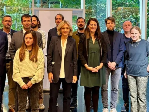 La Région Île-de-France mise sur 10 « jeunes pousses »