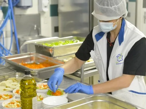 « Locale et responsable »