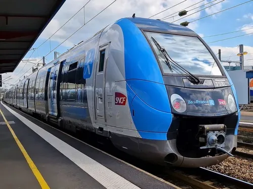 Yvelines : les usagers de la ligne J perdent patience