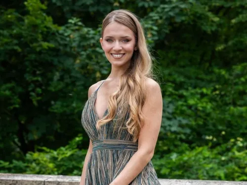 Miss Picardie arrive 