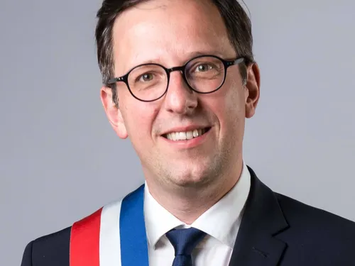 Le maire sortant de Dreux rejette l’investiture LR pour les...