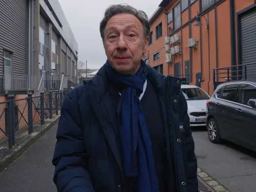 Stéphane Bern de passage à Amiens pour Secrets d’histoire