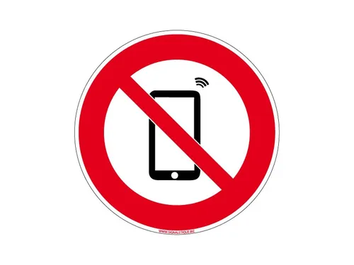 Réseaux sociaux interdits aux moins de 15 ans