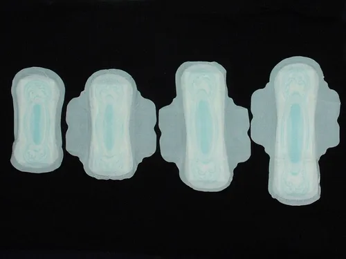 Somme : des protections périodiques accessibles aux ados